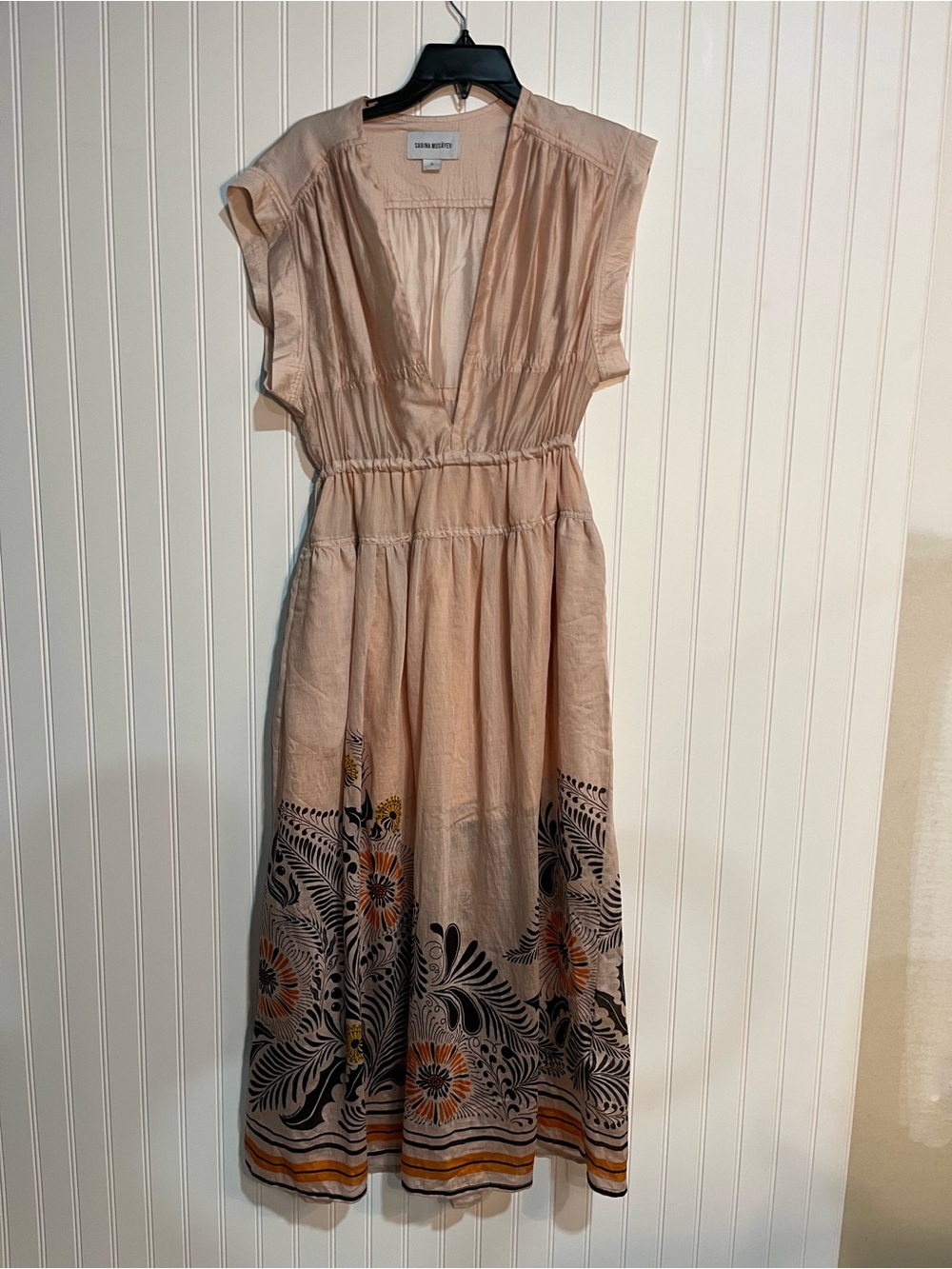 Sleeveless Blush Floral Border Midi Dress - Picture 6 of 8